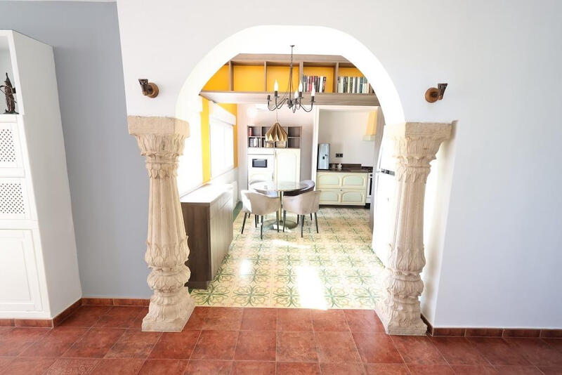 4 slaapkamer Villa Te koop
