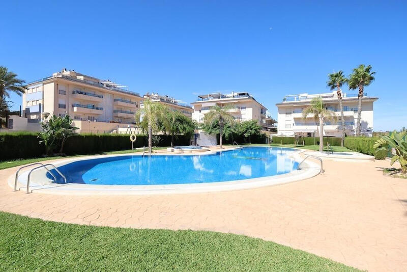 Leilighet til salgs i Mil Palmeras, Alicante