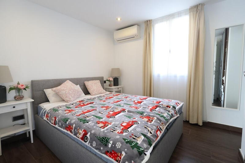 4 Schlafzimmer Villa zu verkaufen