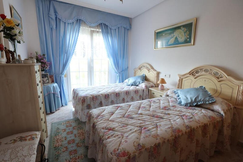 5 slaapkamer Villa Te koop