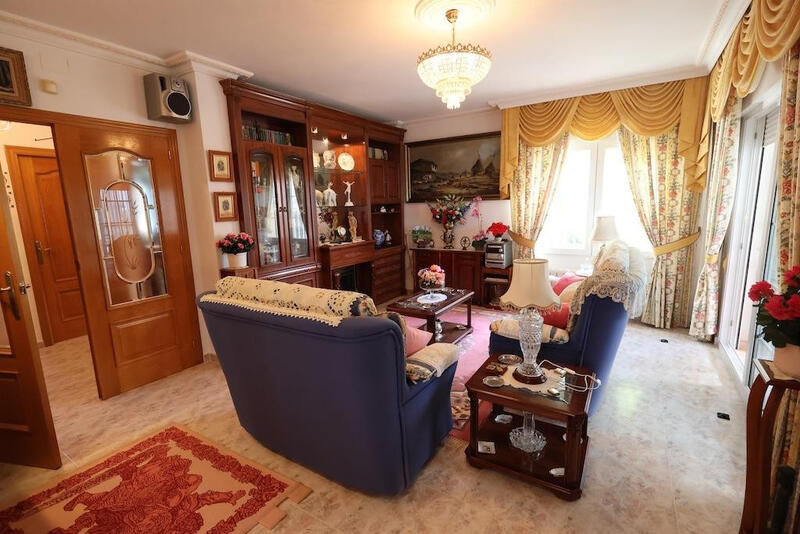 5 slaapkamer Villa Te koop