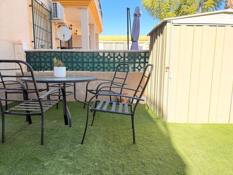 2 Schlafzimmer Appartement zu verkaufen in Villamartin, Alicante