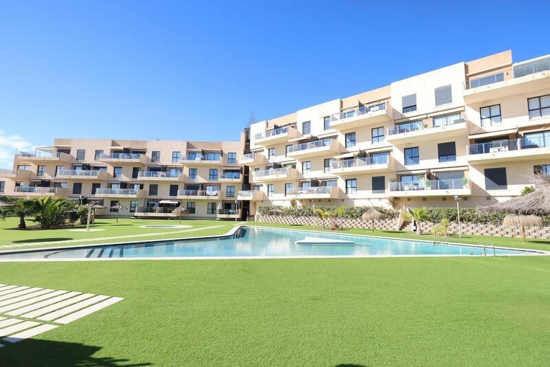 2 спальная комната квартира продается в La Zenia, Alicante