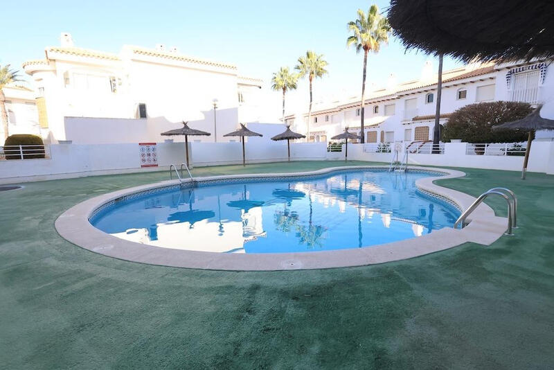 2 chambre Villa à vendre
