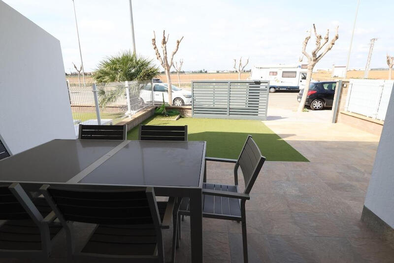 2 soverom Villa til salgs i Pilar de la Horadada, Alicante
