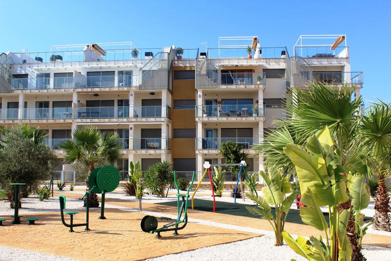 2 Cuarto Apartamento en venta en Villamartin, Alicante