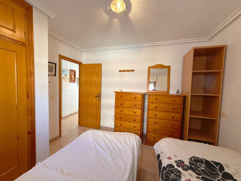 1 Cuarto Apartamento en venta en Punta Prima, Alicante