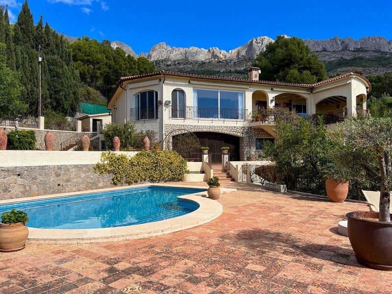 5 slaapkamer Villa Te koop in Altea, Alicante