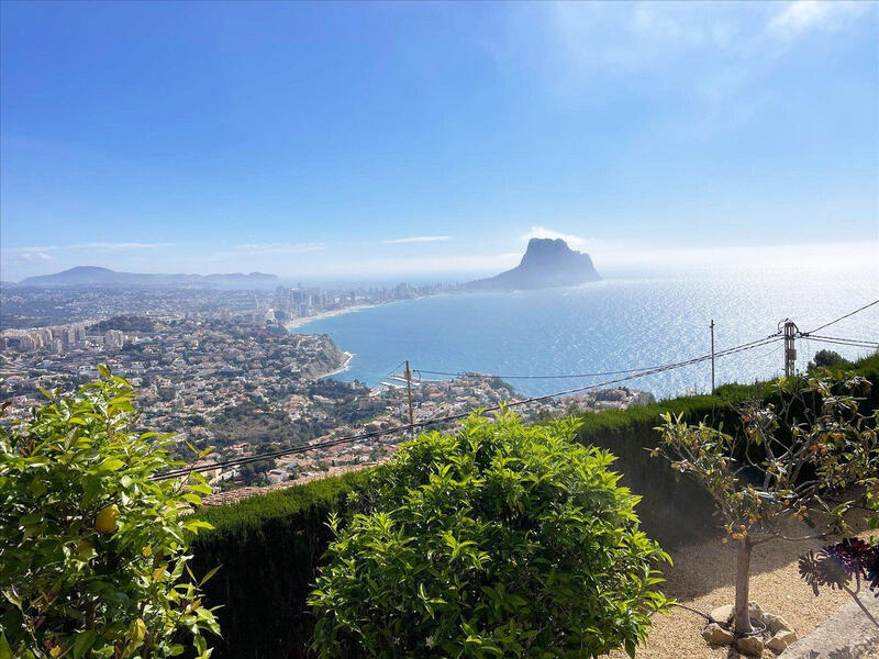 Villa en venta en Calpe, Alicante