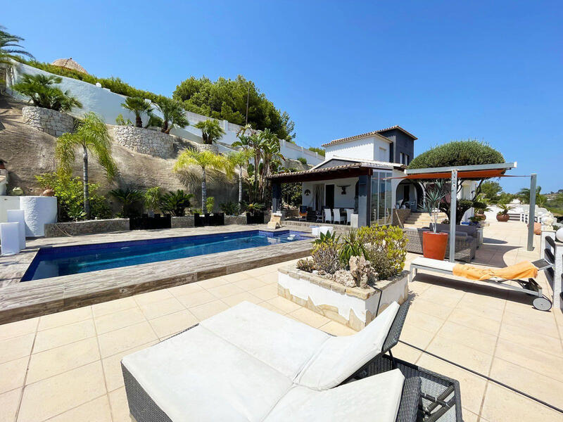 3 bedroom Villa for sale in Calpe, Alicante