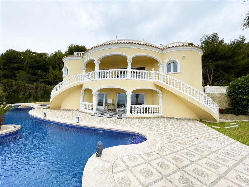 Villa zu verkaufen in Calpe, Alicante