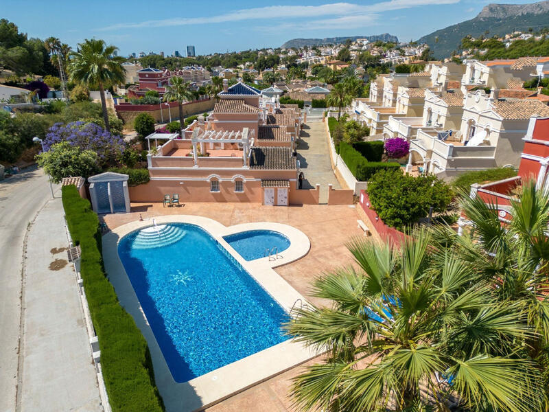 3 Cuarto Villa en venta