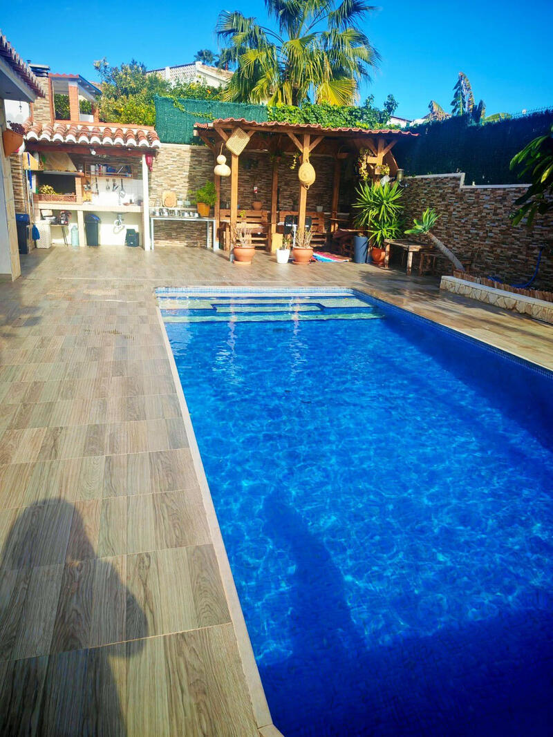 Villa til salgs i Calpe, Alicante