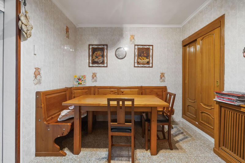 4 sovrum Villa till salu