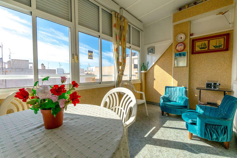Lägenhet till salu i Torrevieja, Alicante