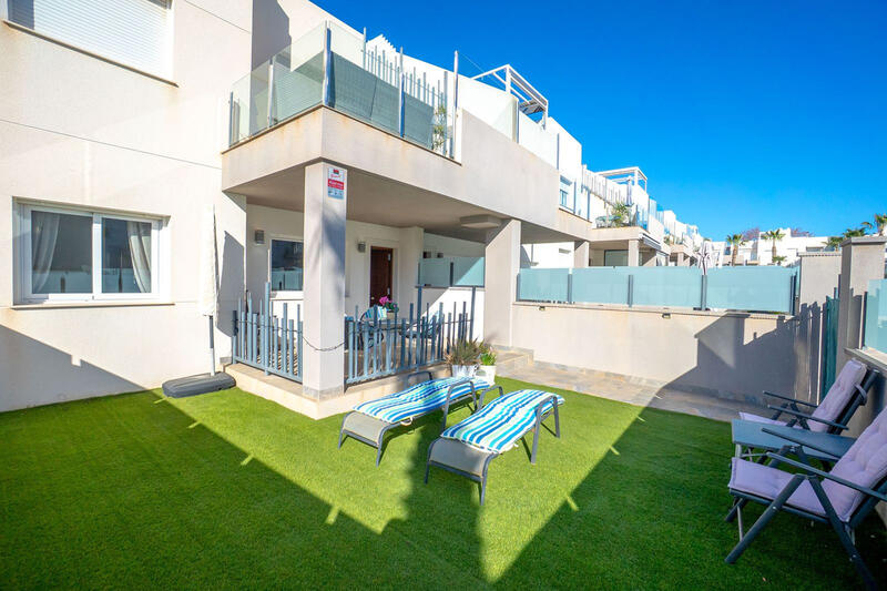 Lägenhet till salu i Torrevieja, Alicante