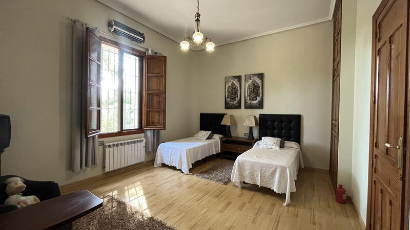 7 soveværelse Villa til salg