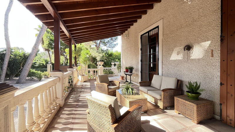 7 soverom Villa til salgs i Mutxamel, Alicante