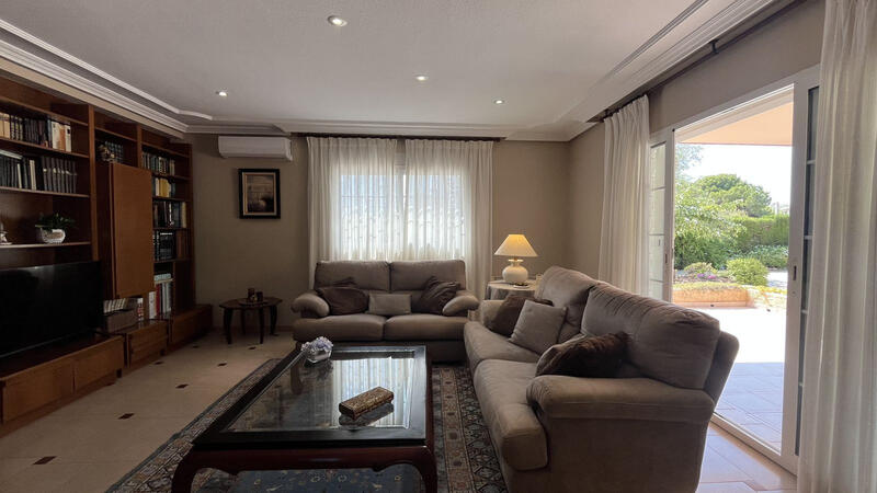 4 soverom Villa til salgs i Mutxamel, Alicante