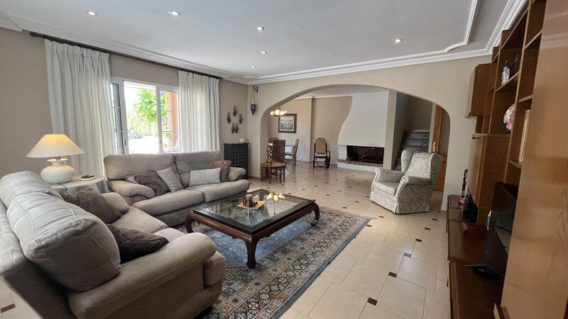 4 soverom Villa til salgs i Mutxamel, Alicante