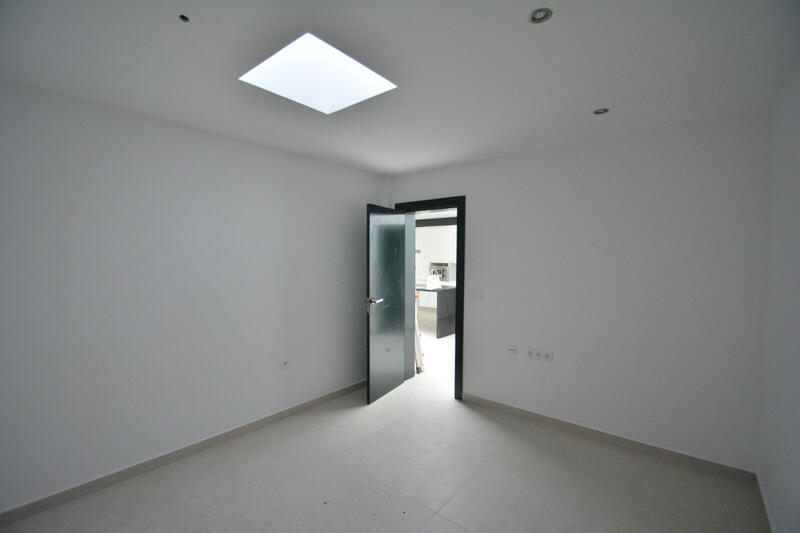 4 Cuarto Villa en venta
