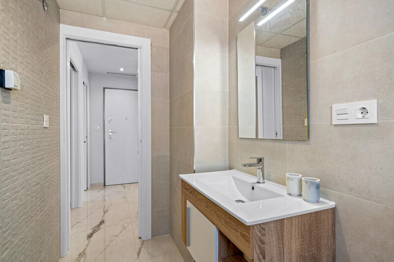 2 slaapkamer Appartement Te koop