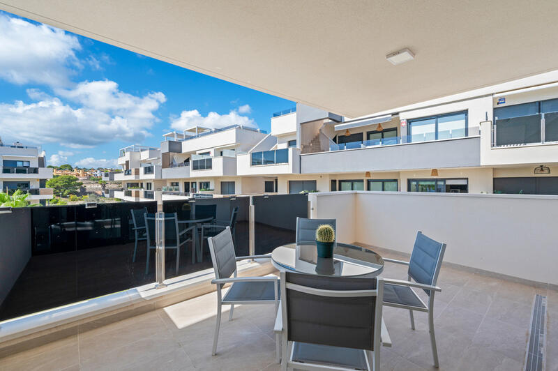 2 bedroom Apartment for sale in Villamartin, Alicante