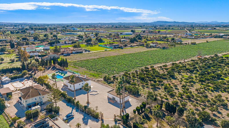 4 slaapkamer Villa Te koop in Dolores, Alicante