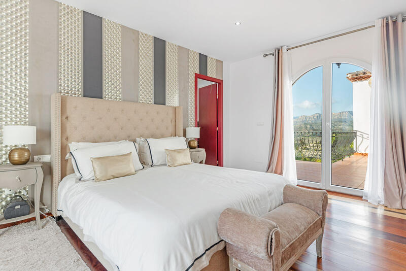 6 slaapkamer Villa Te koop