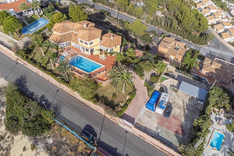 5 sovrum Villa till salu i El Campello, Alicante