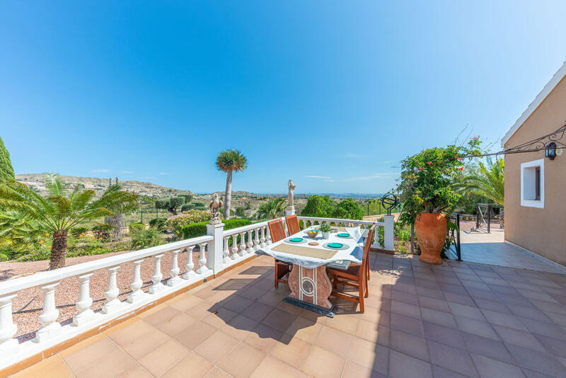 5 chambre Villa à vendre dans Busot, Alicante