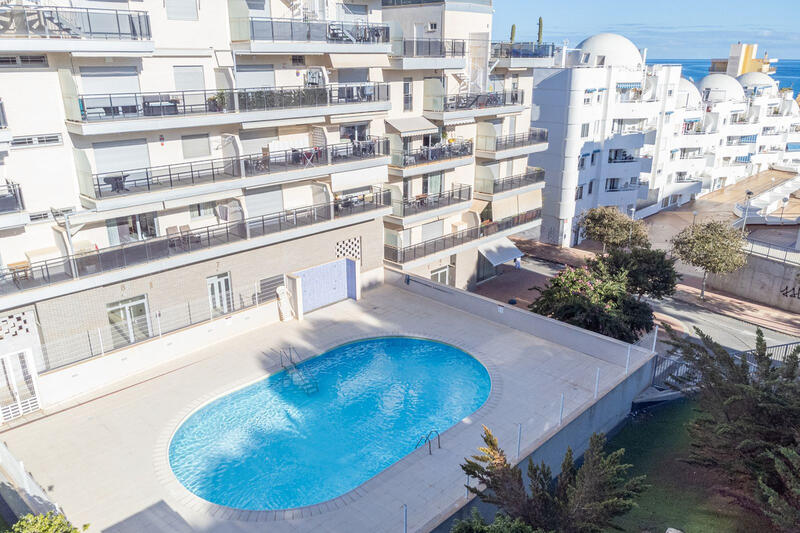 3 спальная комната квартира продается в El Campello, Alicante