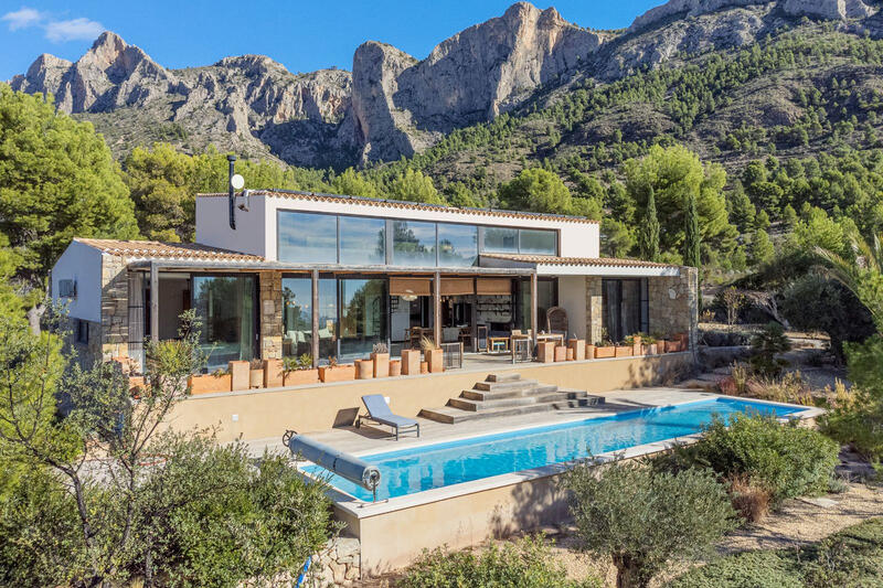 4 Schlafzimmer Villa zu verkaufen in Busot, Alicante