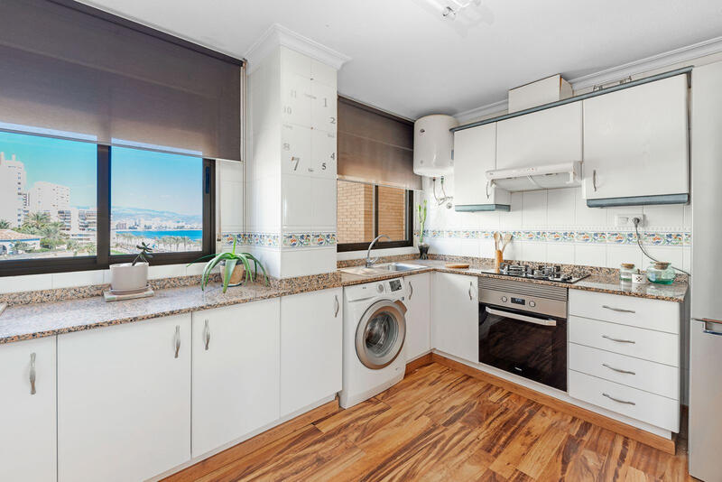 3 bedroom Apartment for sale