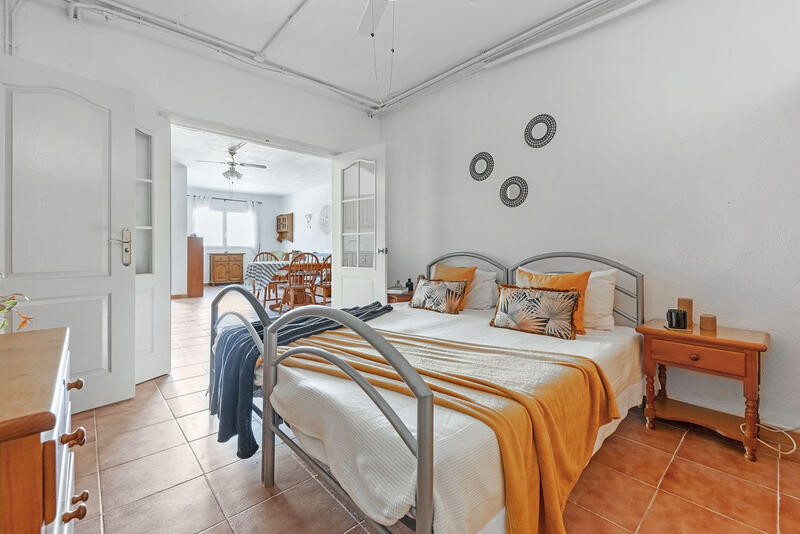 4 Cuarto Villa en venta