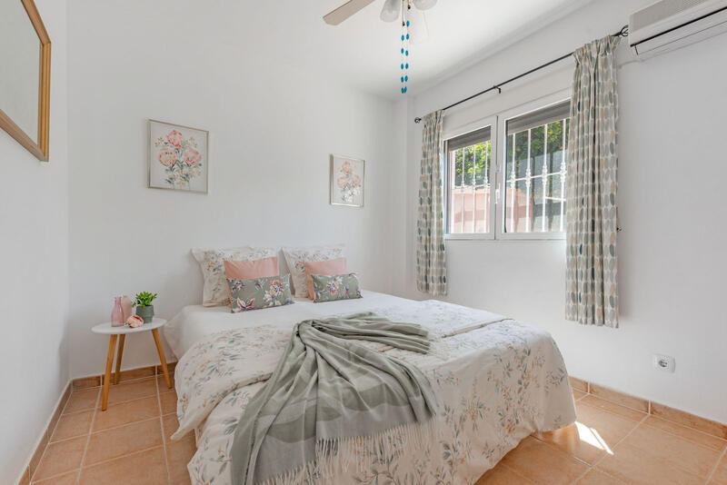 4 Cuarto Villa en venta