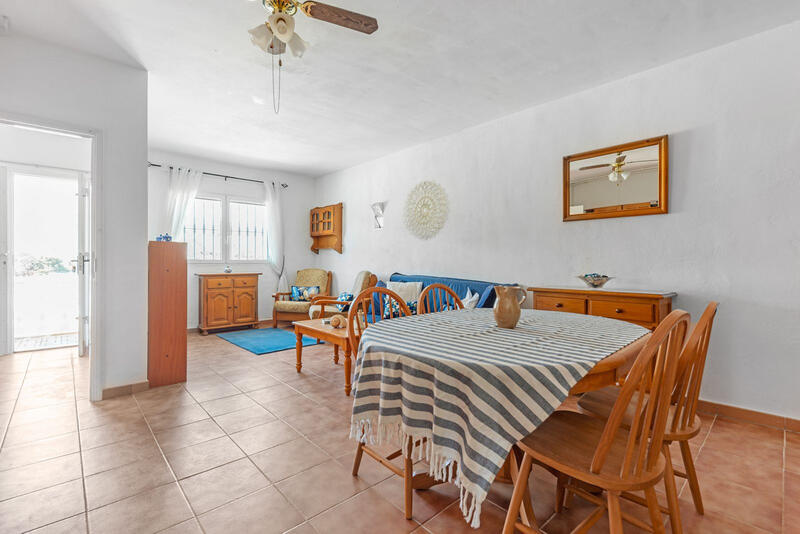 4 Cuarto Villa en venta