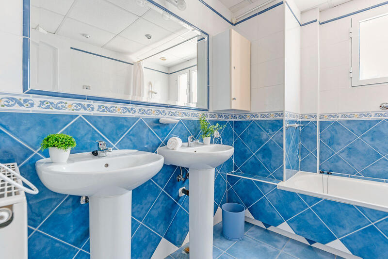 4 Cuarto Villa en venta