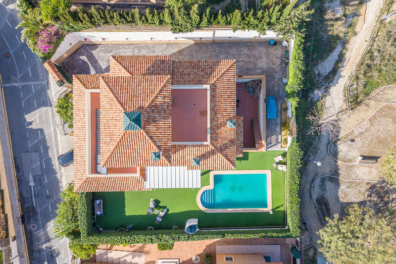 6 chambre Villa à vendre
