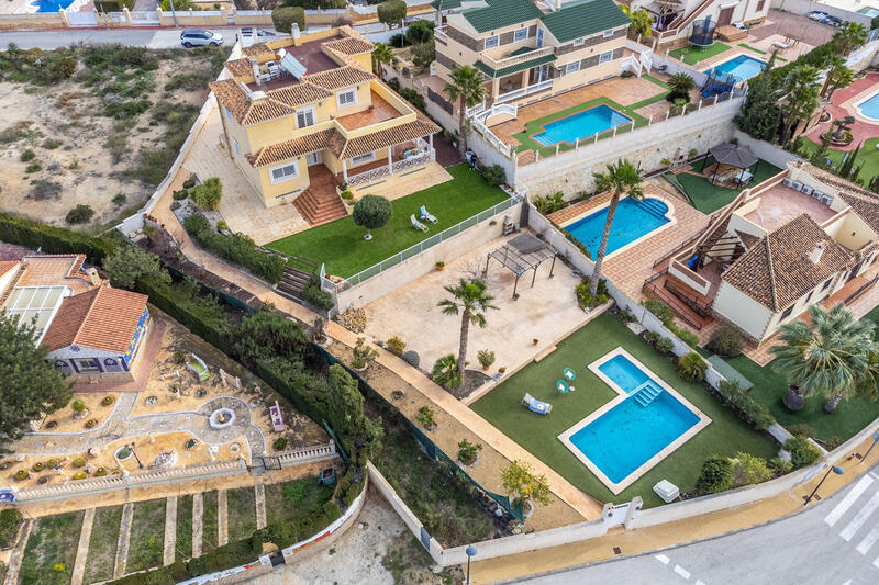 5 soveværelse Villa til salg i Busot, Alicante