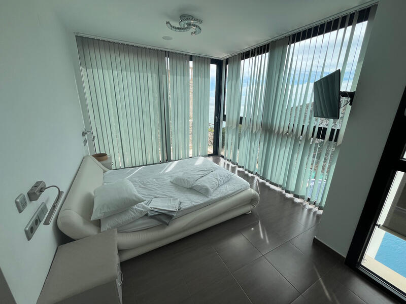 4 Cuarto Villa en venta
