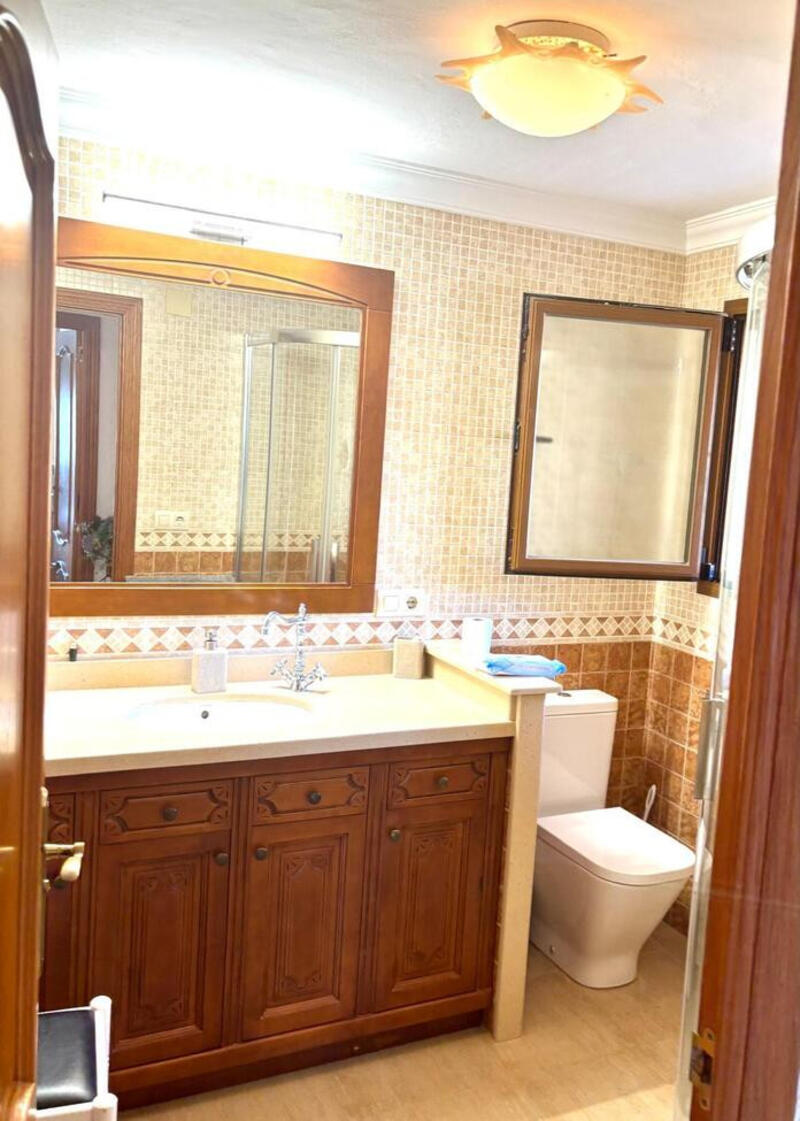 4 Cuarto Villa en venta