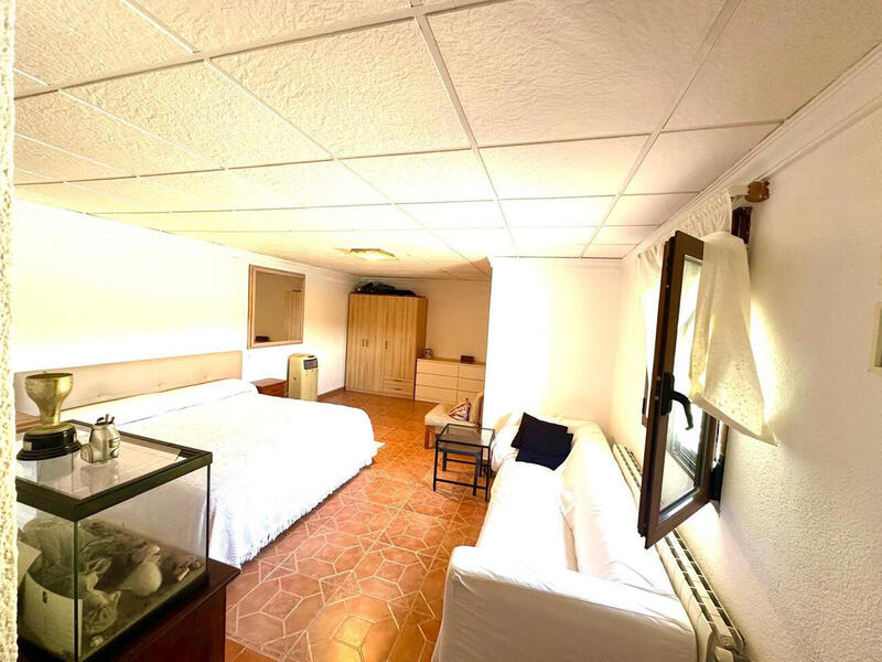 4 Cuarto Villa en venta