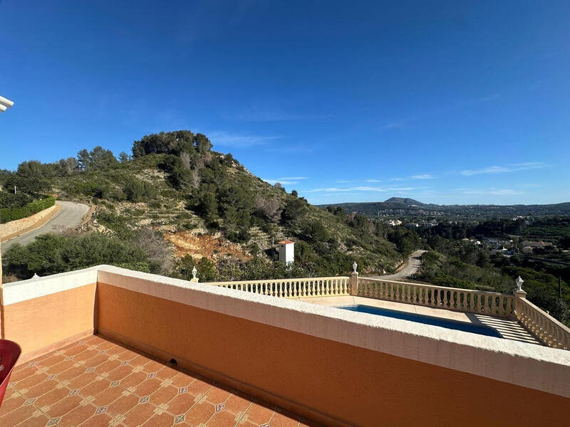 4 Cuarto Villa en venta