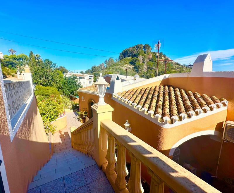 4 Cuarto Villa en venta
