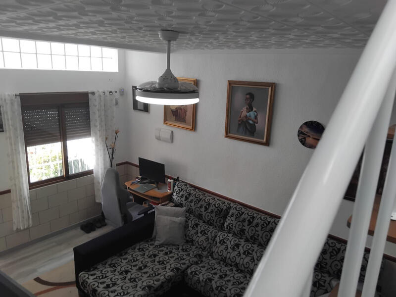 2 Cuarto Adosado en venta