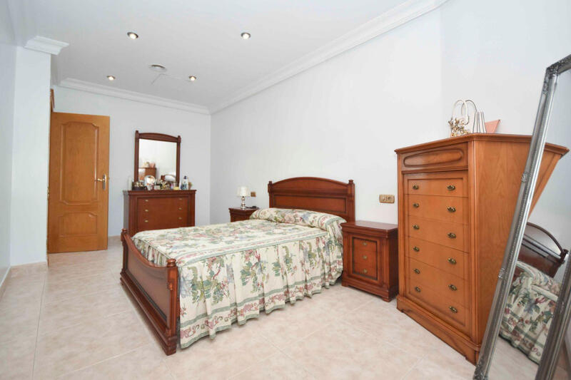 7 bedroom Villa for sale