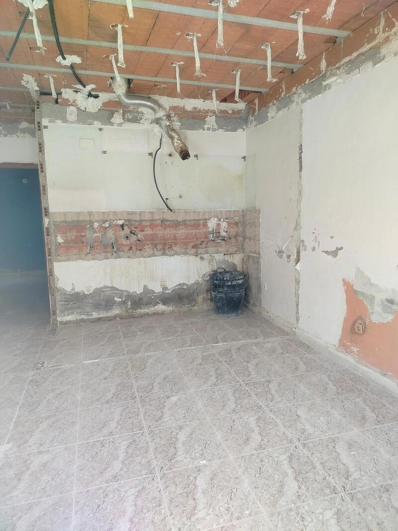 2 Schlafzimmer Stadthaus zu verkaufen