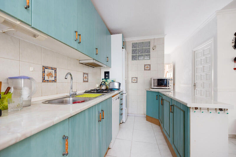 2 slaapkamer Gezinswoning Te koop