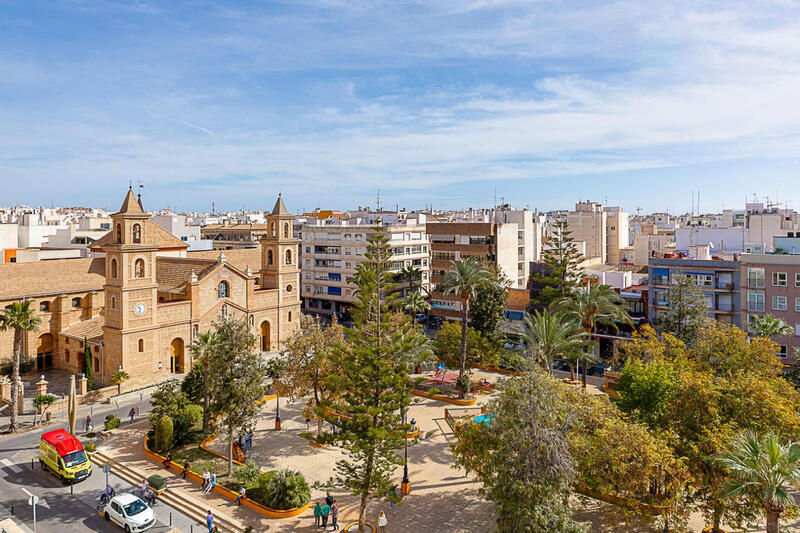 2 slaapkamer Appartement Te koop in Torrevieja, Alicante